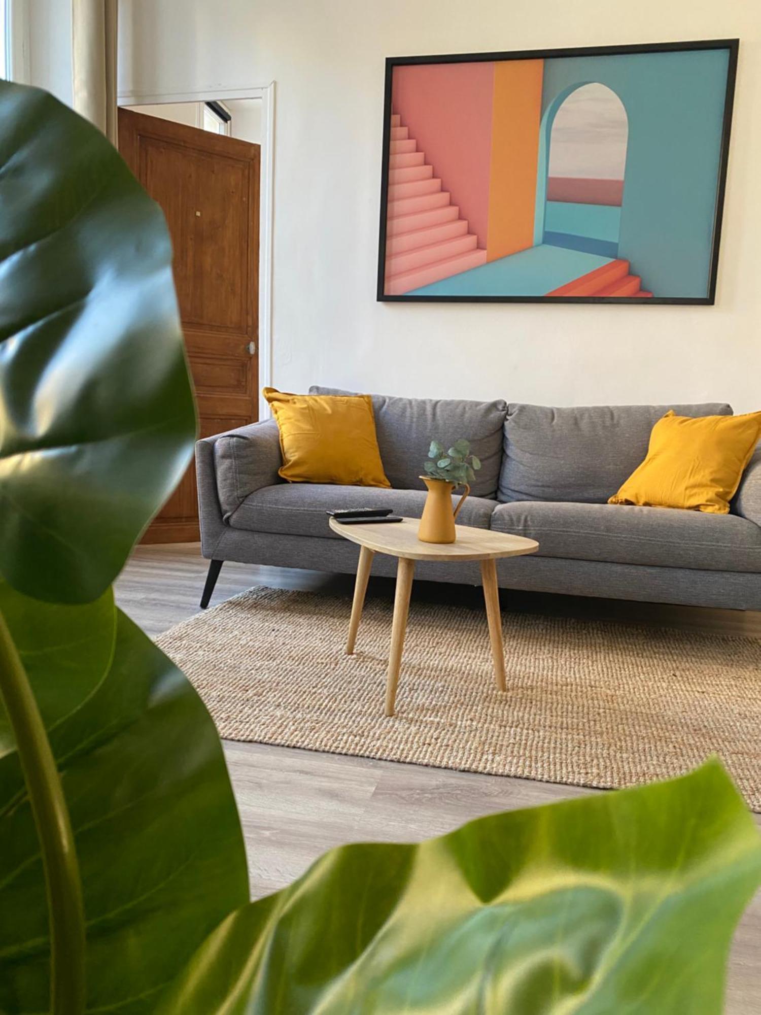 Apartment Republique / La Joliette